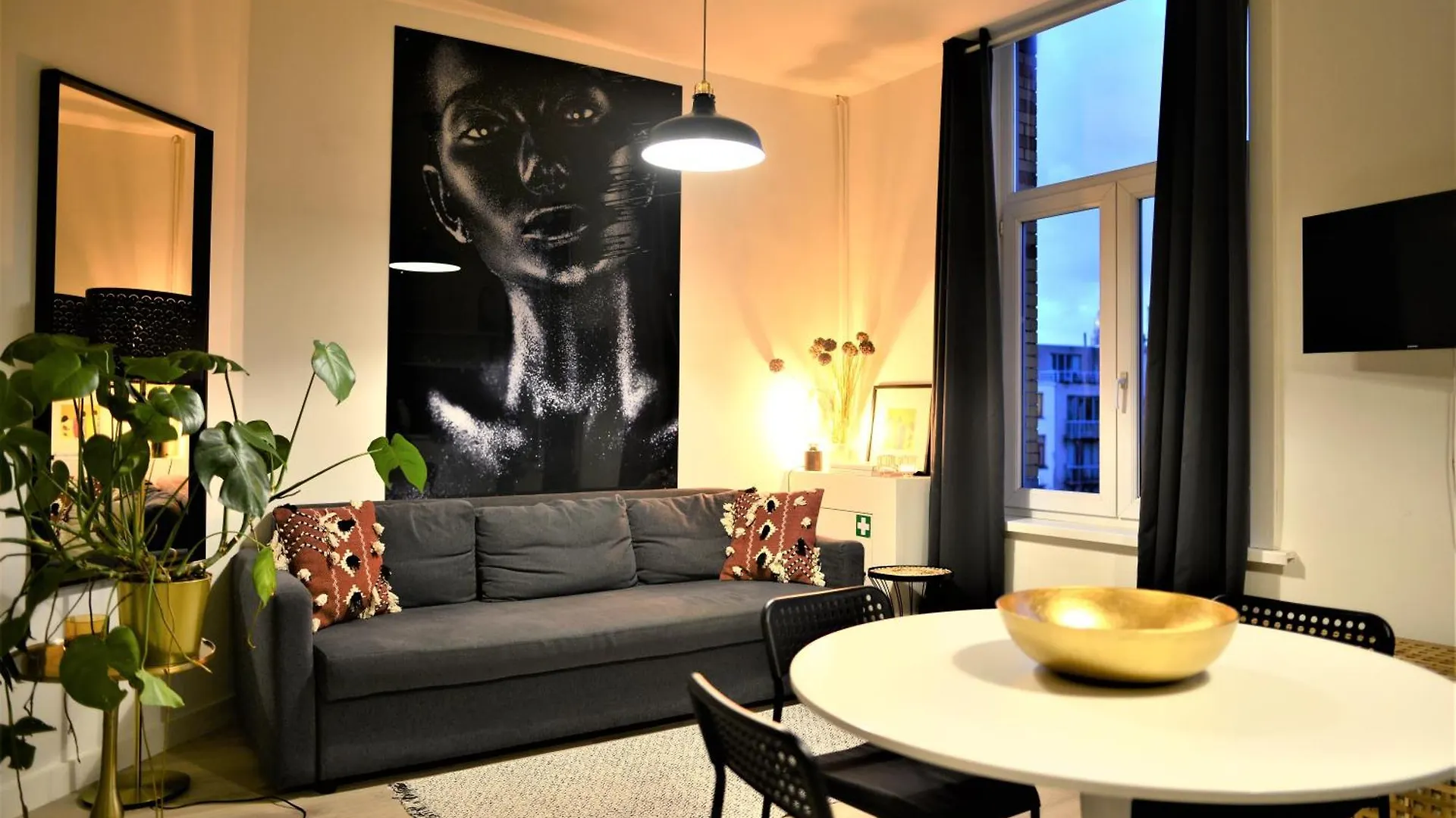 Sleep Inn Antwerp - Flats & Suites
